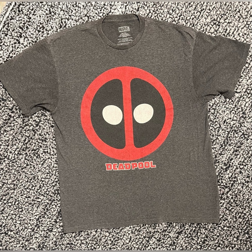 Marvel Deadpool Gray T-Shirt